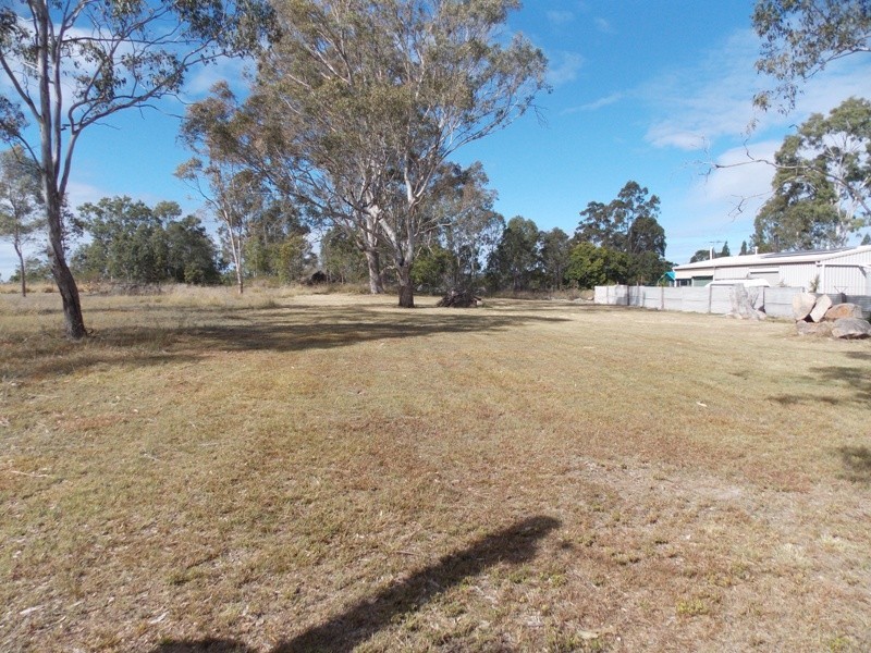 25 Poole Street, Maidenwell QLD 4615