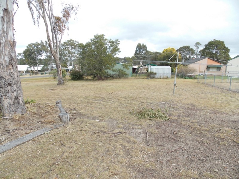 1 Hunter Street, Nanango QLD 4615