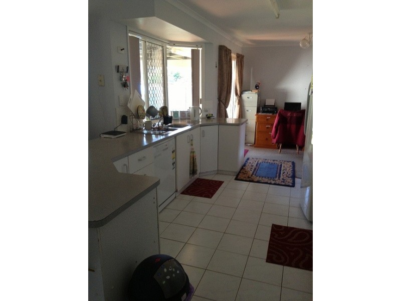Blackbutt QLD 4306