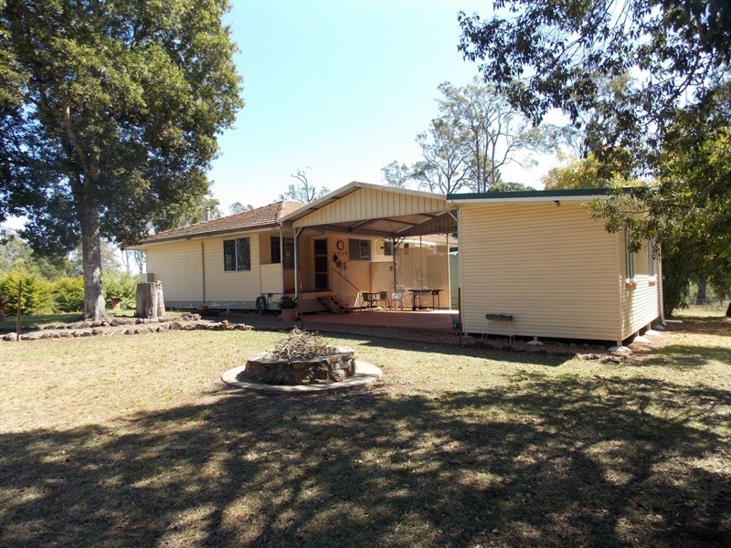 140 Farnows Road, Nanango QLD 4615