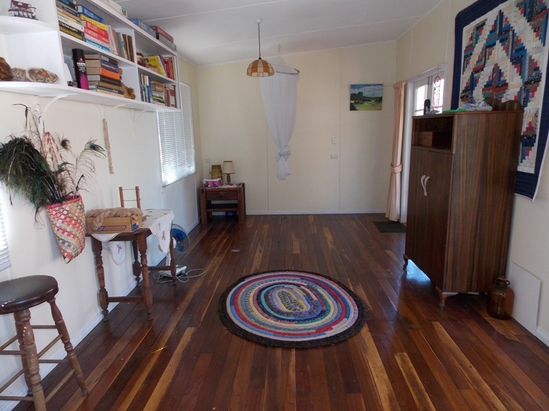 140 Farnows Road, Nanango QLD 4615