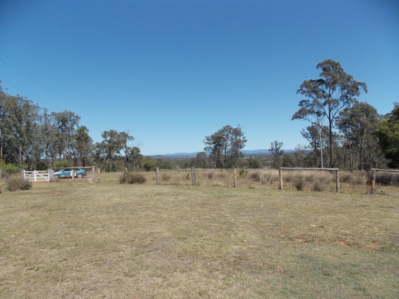 140 Farnows Road, Nanango QLD 4615