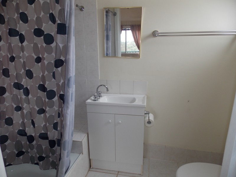 65 Hicken Way, Nanango QLD 4615