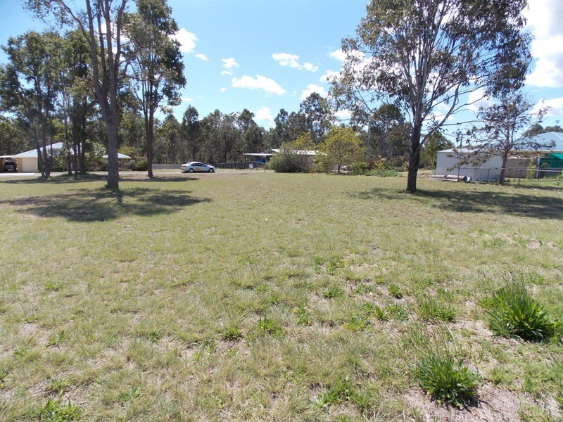 1 Hawthorne Street, Nanango QLD 4615