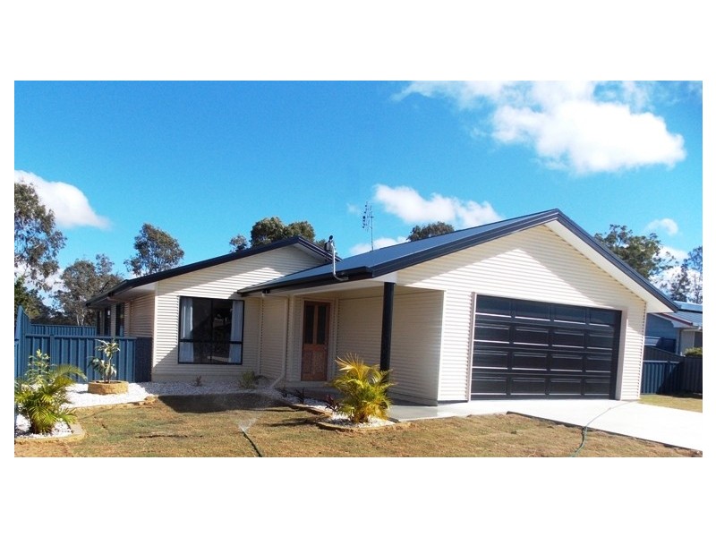 31 Cairns Street, Nanango QLD 4615