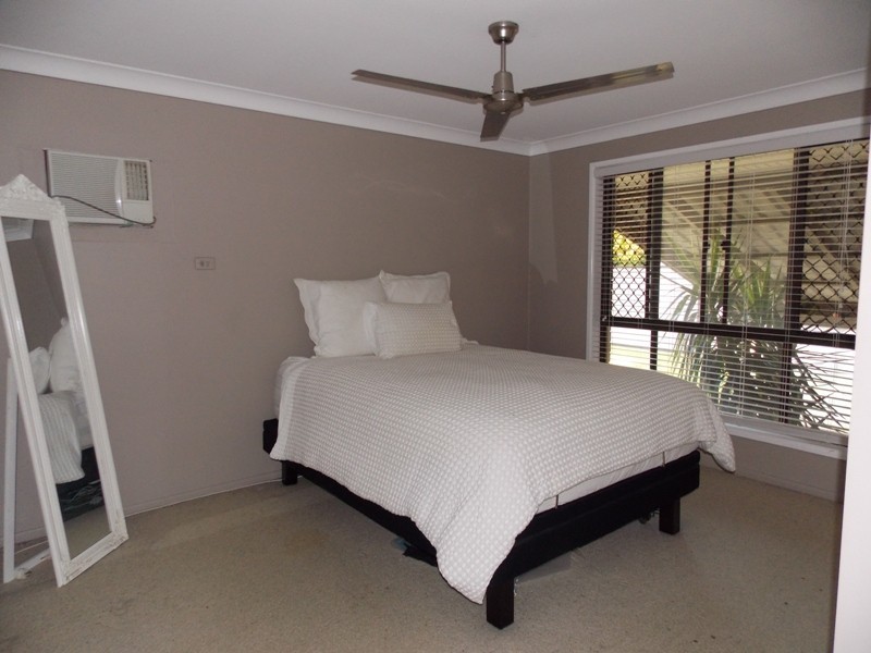 26 Bunker Avenue, Nanango QLD 4615