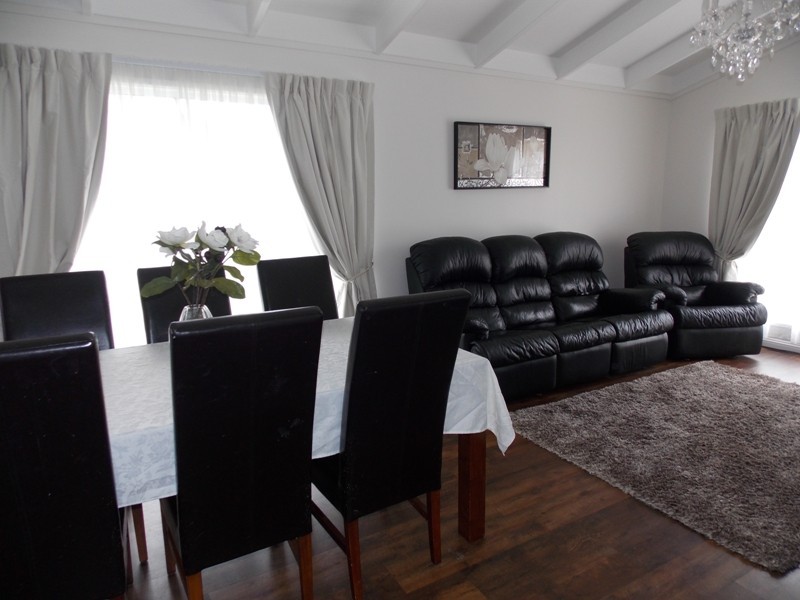 85 Chester Street, Nanango QLD 4615