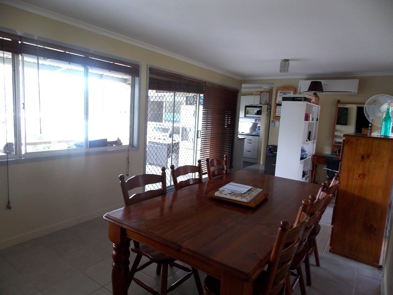 95 Wickham Street, Nanango QLD 4615