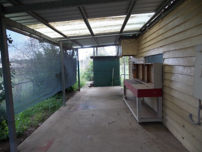 21 Brisbane Street, Nanango QLD 4615