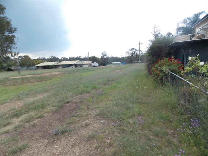 21 Brisbane Street, Nanango QLD 4615