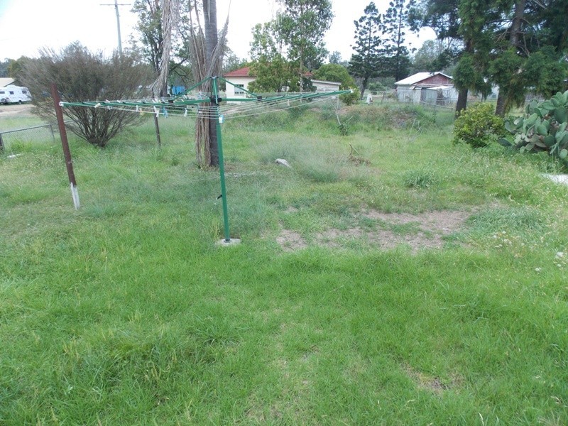 21 Brisbane Street, Nanango QLD 4615
