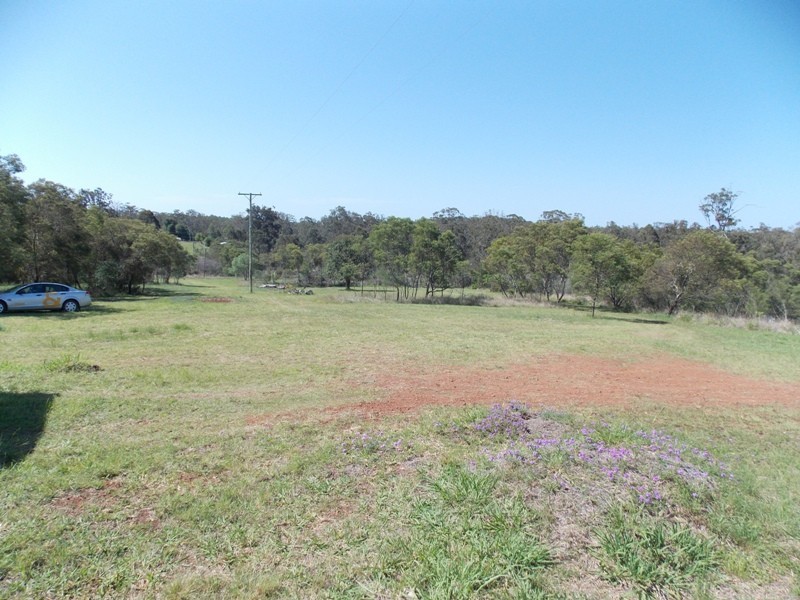 76 Brights Road, Nanango QLD 4615