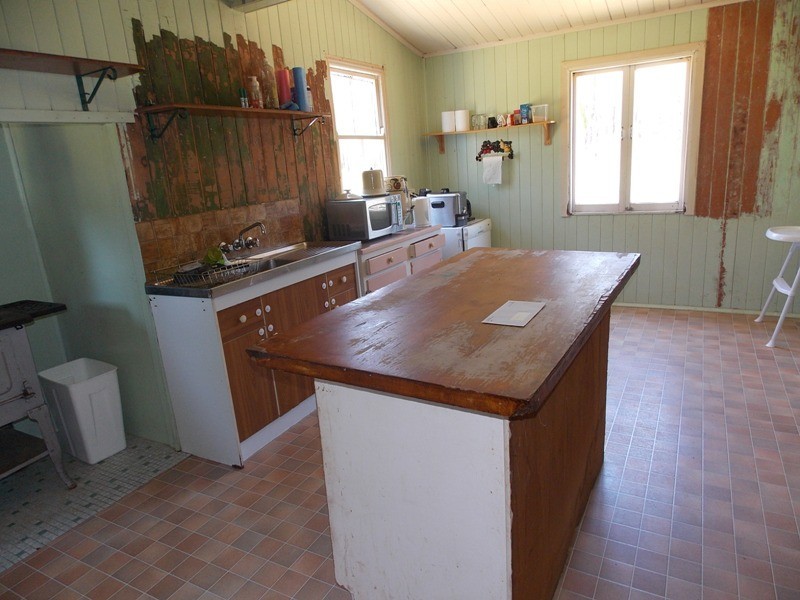 68 Langans Road, Nanango QLD 4615