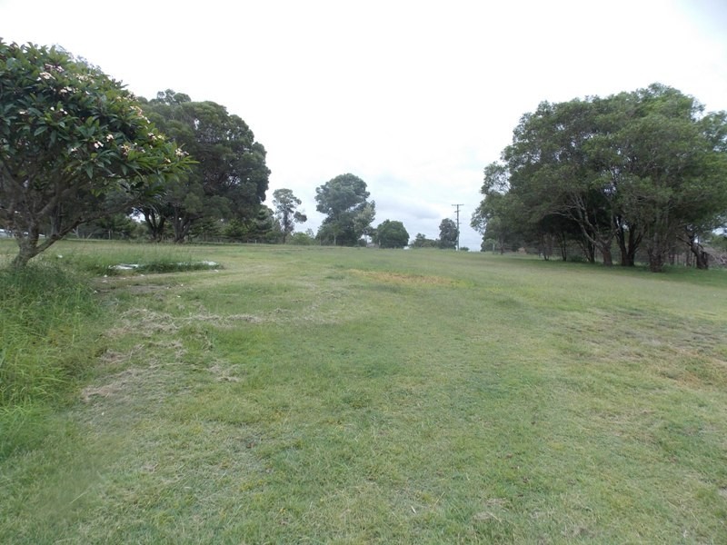 31 Lowry Road, Nanango QLD 4615