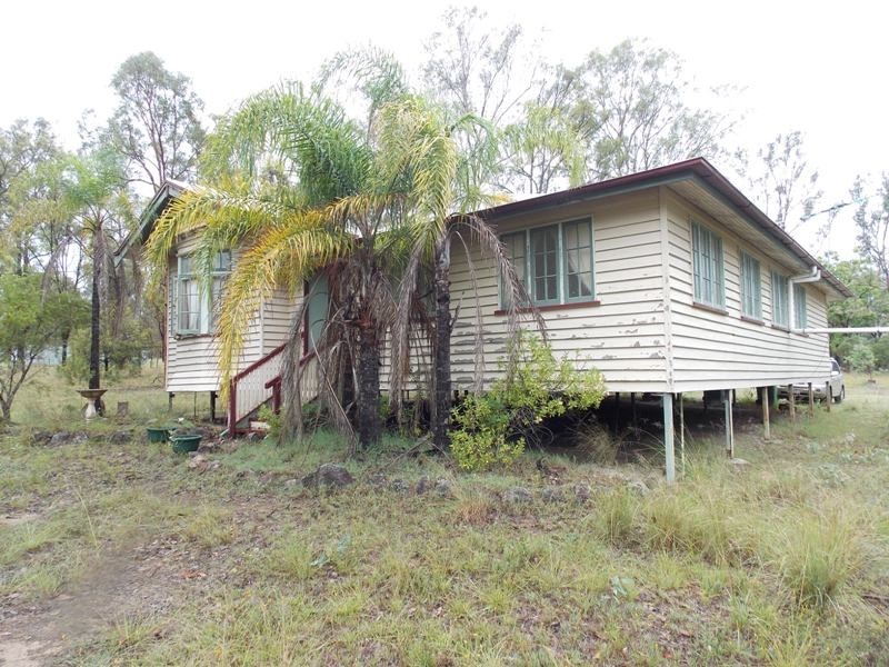 117 Carbeen Crescent, Nanango QLD 4615