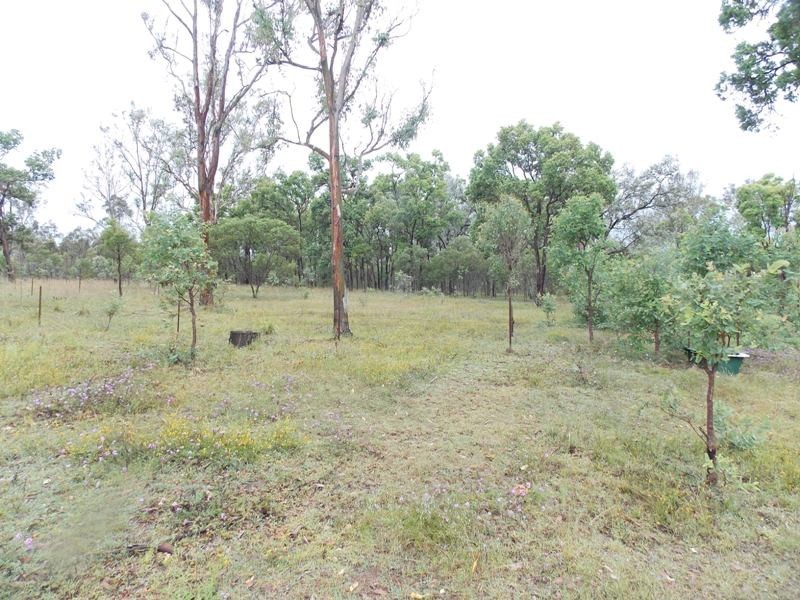 117 Carbeen Crescent, Nanango QLD 4615