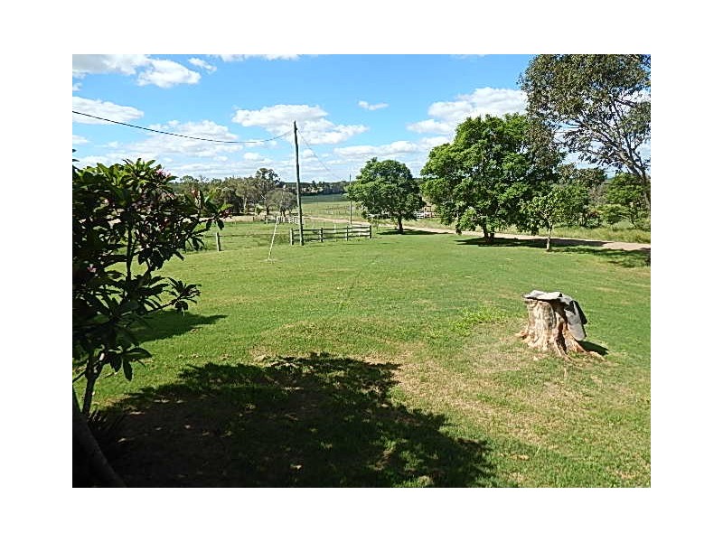 64 Kahler Road, Nanango QLD 4615