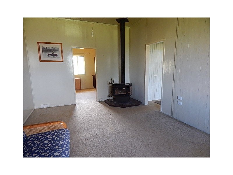 64 Kahler Road, Nanango QLD 4615