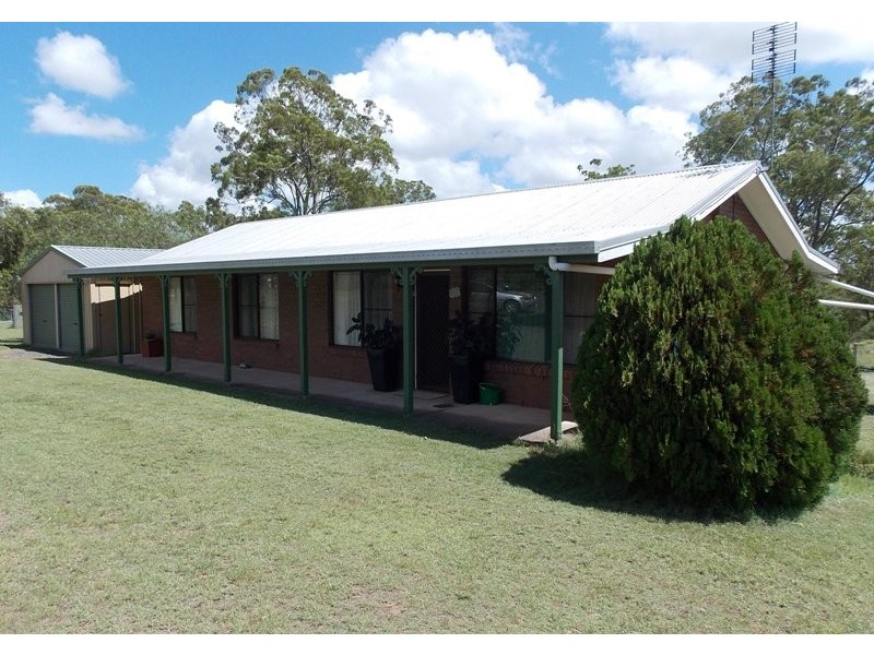 296 Carbeen Crescent, Nanango QLD 4615