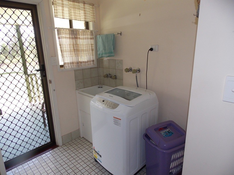 296 Carbeen Crescent, Nanango QLD 4615