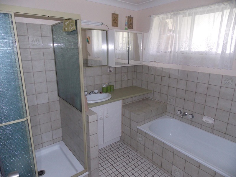 296 Carbeen Crescent, Nanango QLD 4615