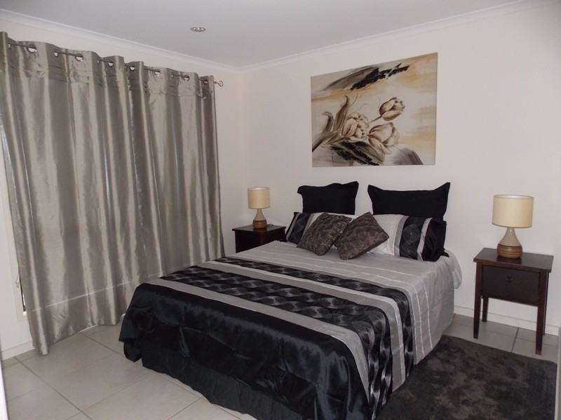 47 Tara Avenue, Nanango QLD 4615