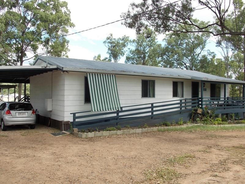 77 Carbeen Crescent, Nanango QLD 4615