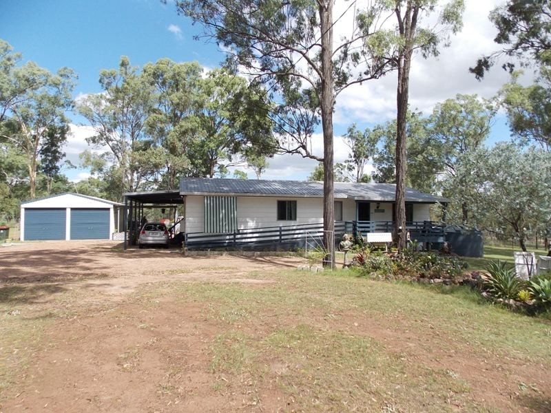 77 Carbeen Crescent, Nanango QLD 4615