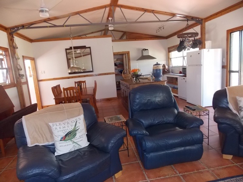 185 Old Yarraman Road, Nanango QLD 4615