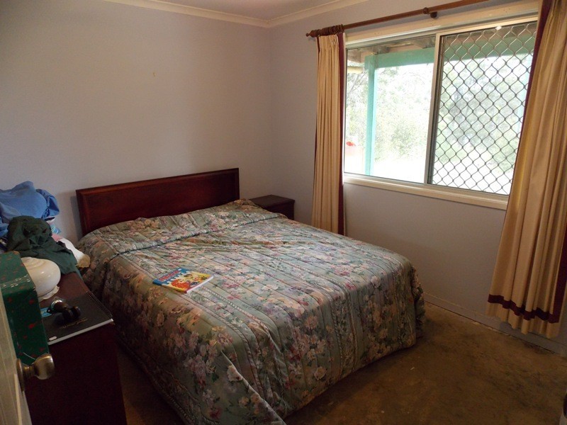 121 Old Rifle Range Rd, Nanango QLD 4615