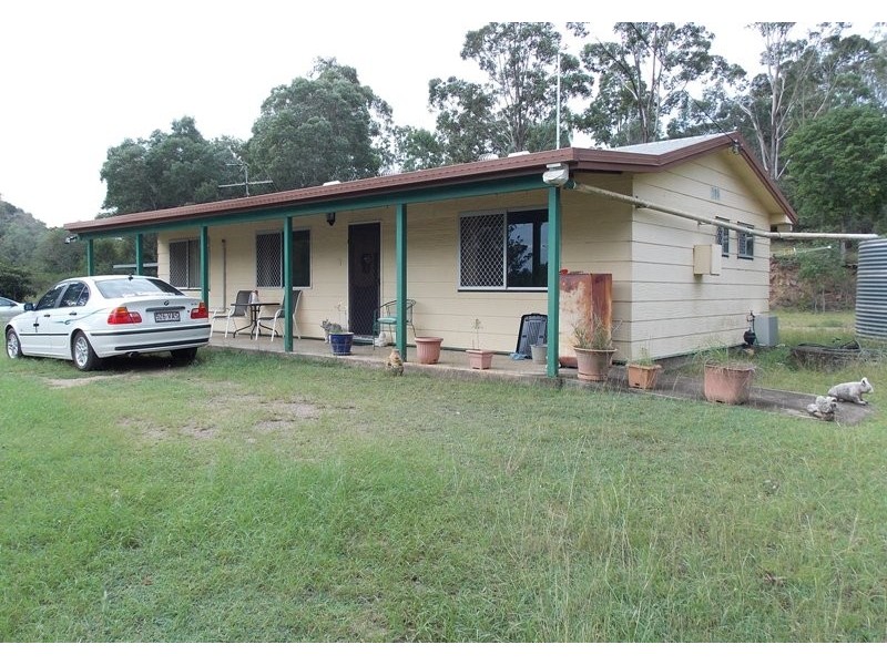 121 Old Rifle Range Rd, Nanango QLD 4615