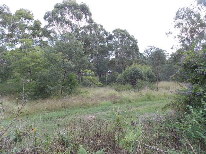 121 Old Rifle Range Rd, Nanango QLD 4615