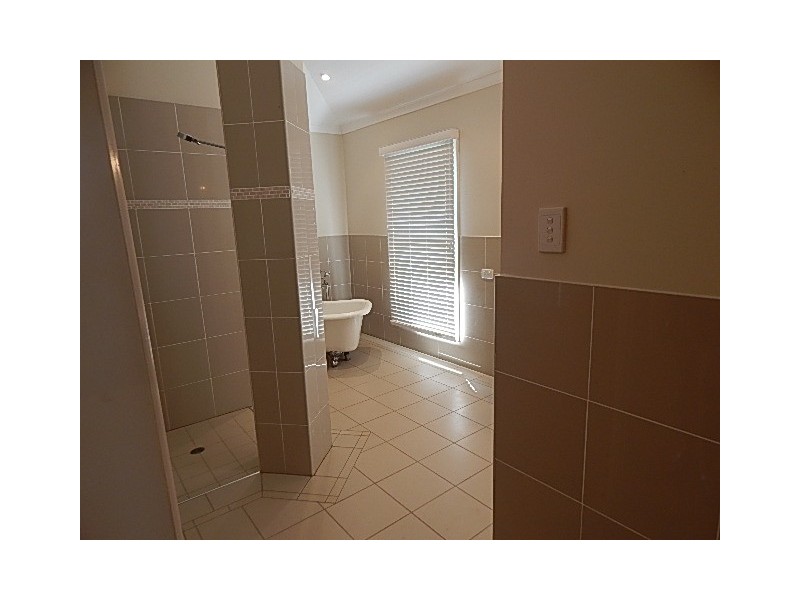 20 Margaret street, Blackbutt QLD 4306