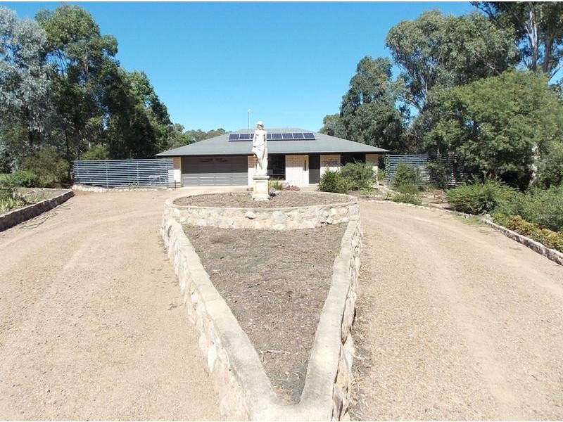 94 Lanigan Road, Nanango QLD 4615