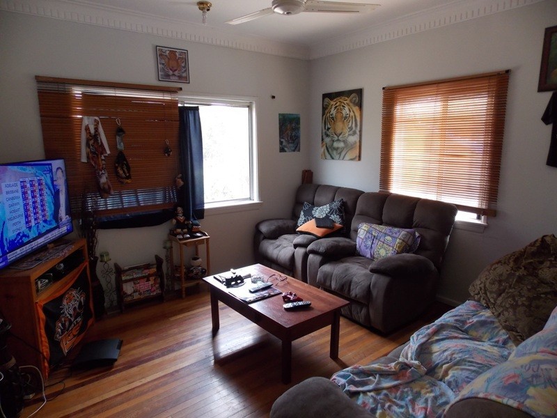 49 Tanduringie Drive, Nanango QLD 4615