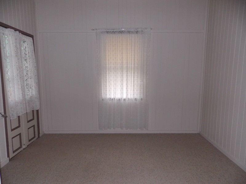 91 Fitzroy Street, Nanango QLD 4615