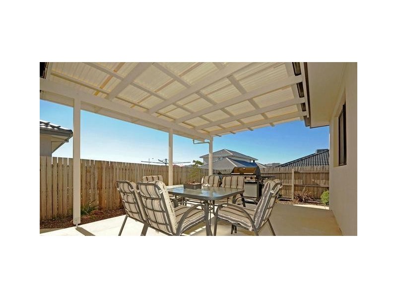 25 Charlotte Barton Street, Franklin ACT 2913