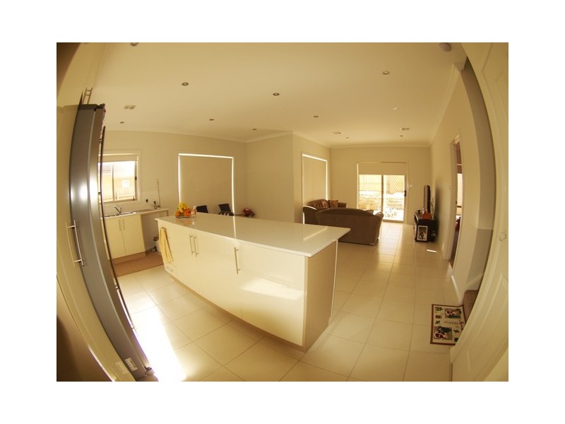 132 Hoskins Street, Franklin ACT 2913