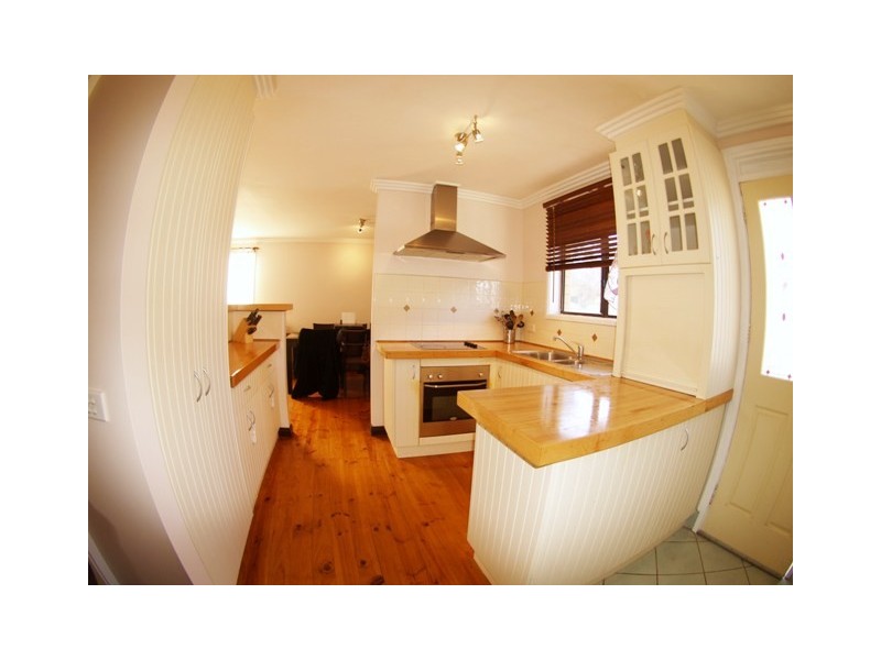 13 Edmunds Place, Spence ACT 2615