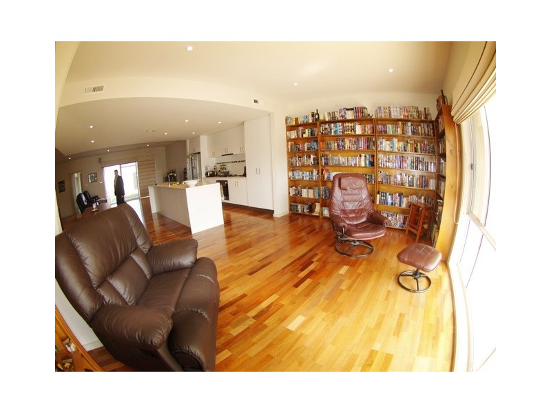 45 Mapleton Avenue, Harrison ACT 2914