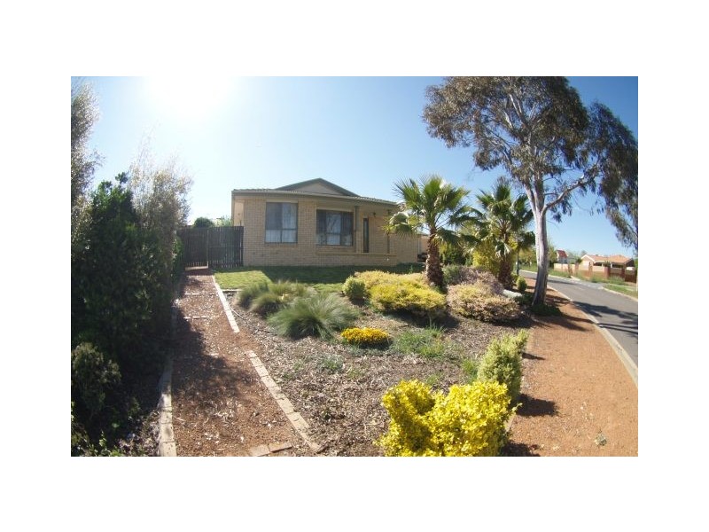 83 Paul Coe Crescent, Ngunnawal ACT 2913