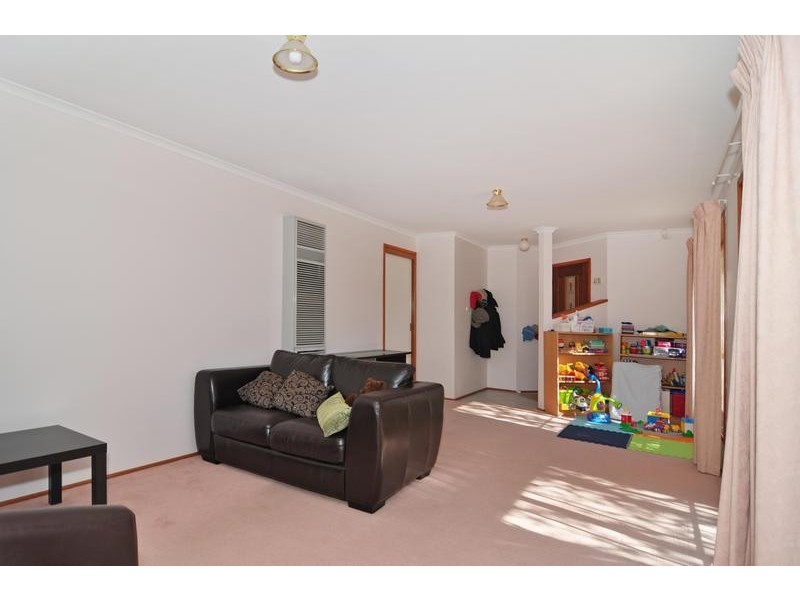 40 Corringle Close, Amaroo ACT 2914