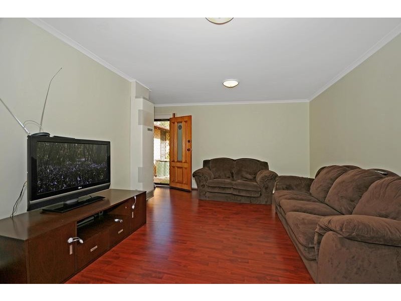 9 Warland Place, Charnwood ACT 2615