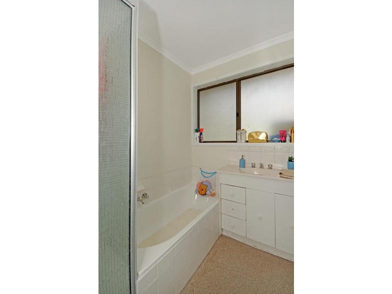 9 Warland Place, Charnwood ACT 2615