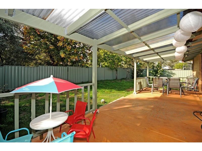 9 Warland Place, Charnwood ACT 2615