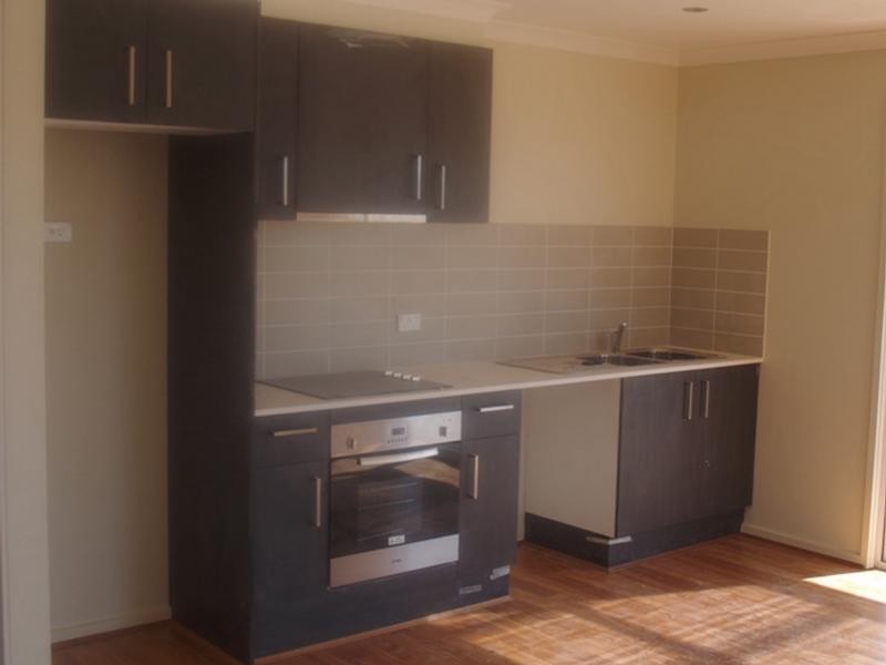 2/18 Alice Berry Street, Forde ACT 2914