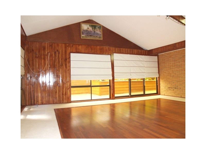 18 Saxby Close, Amaroo ACT 2914
