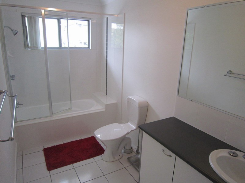 8/19 Russell St, Everton Park QLD 4053