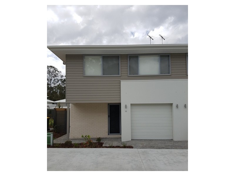 32/20 Eminence Lane, Bridgeman Downs QLD 4035