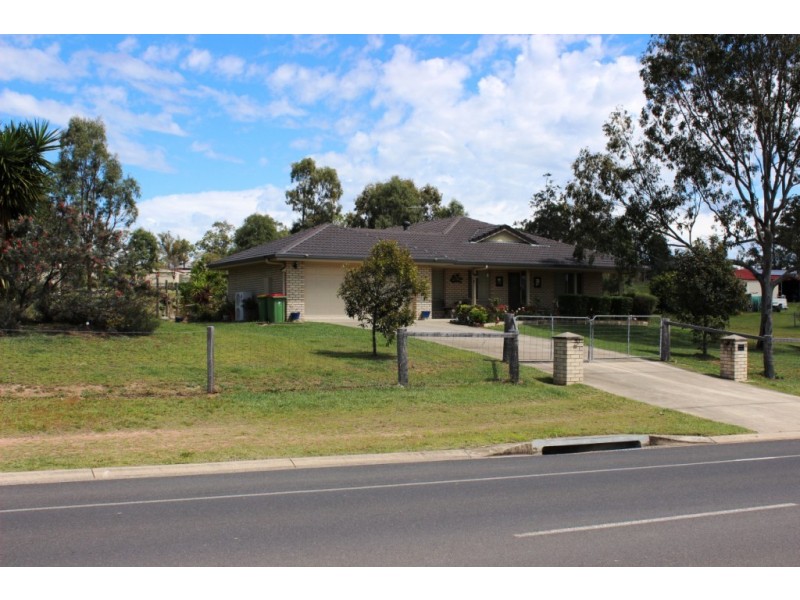 69 Fairway drive, Kensington Grove QLD 4341